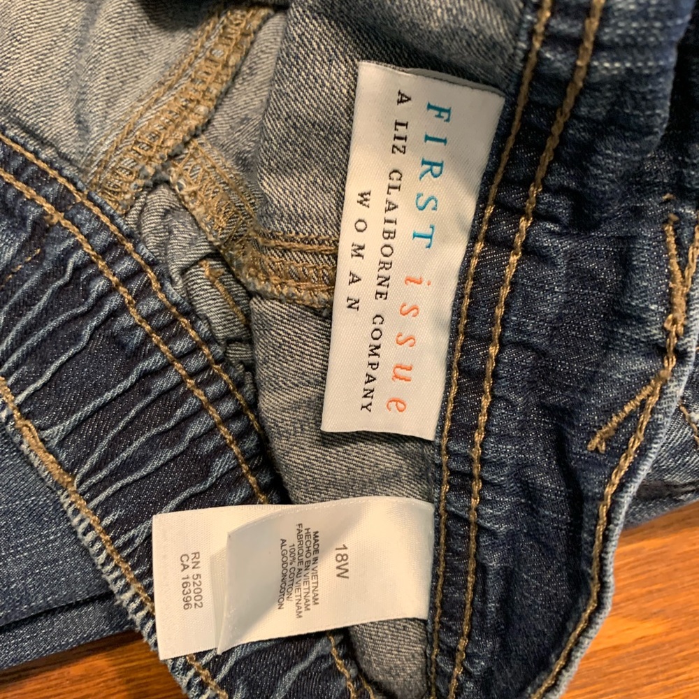 Jeans - Picture 5 of 7